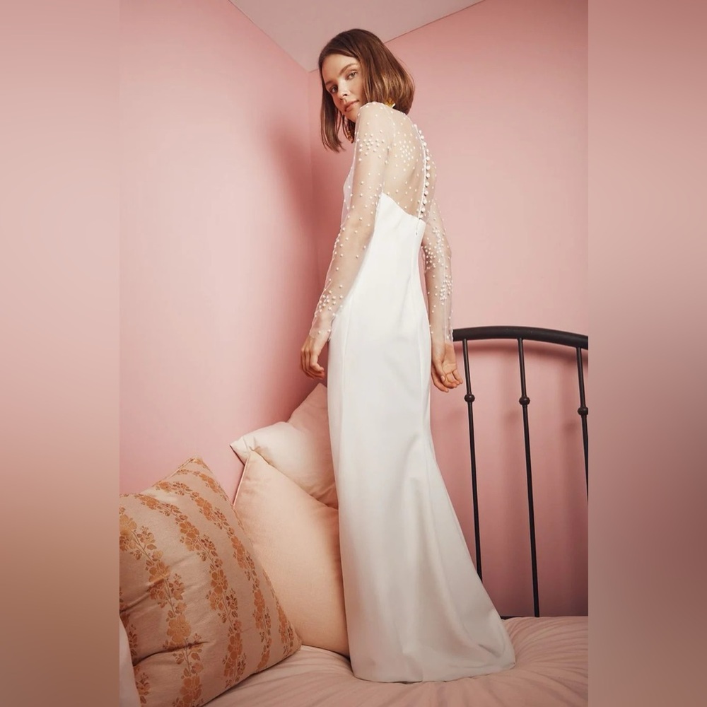 6 bridal dresses with detachable cape - all size 12